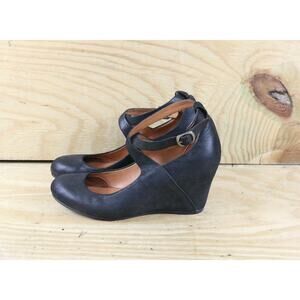 New Gentle Souls Womens Sandals 6.5M Black Leather Funtastic Wedge Kenneth Cole
